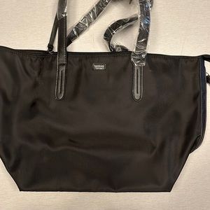 Brand new botkier black bag leather details